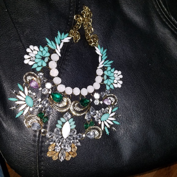 Necklace - Picture 4 of 5